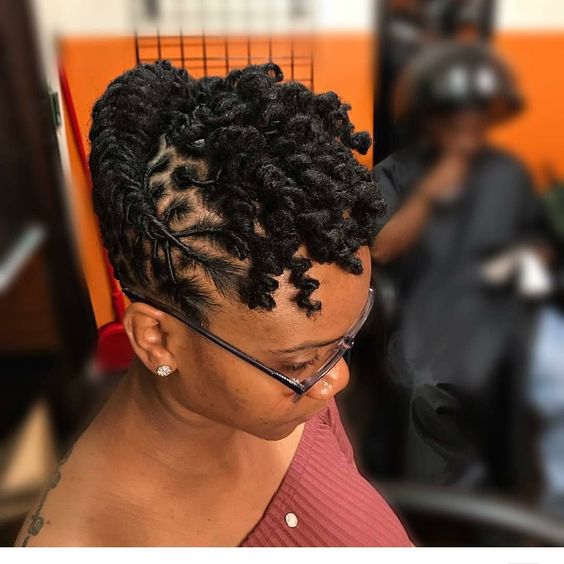 Featured image of post Dreadlocks Styles For Ladies With Short Hairstyles / Besides being historically significant, dreadlocks are a great way to wear your natural hair in a cool style like short dreadlocks.