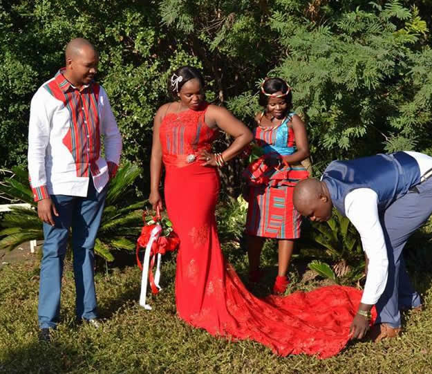 Red Venda Traditional Wedding Dress Long Tail