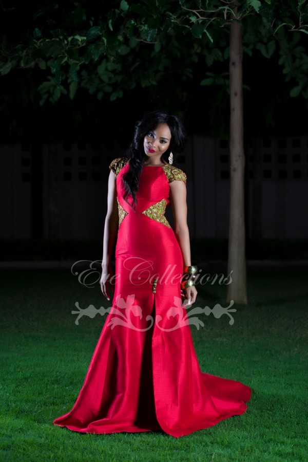 Red Elegang Traditional Wedding Dress